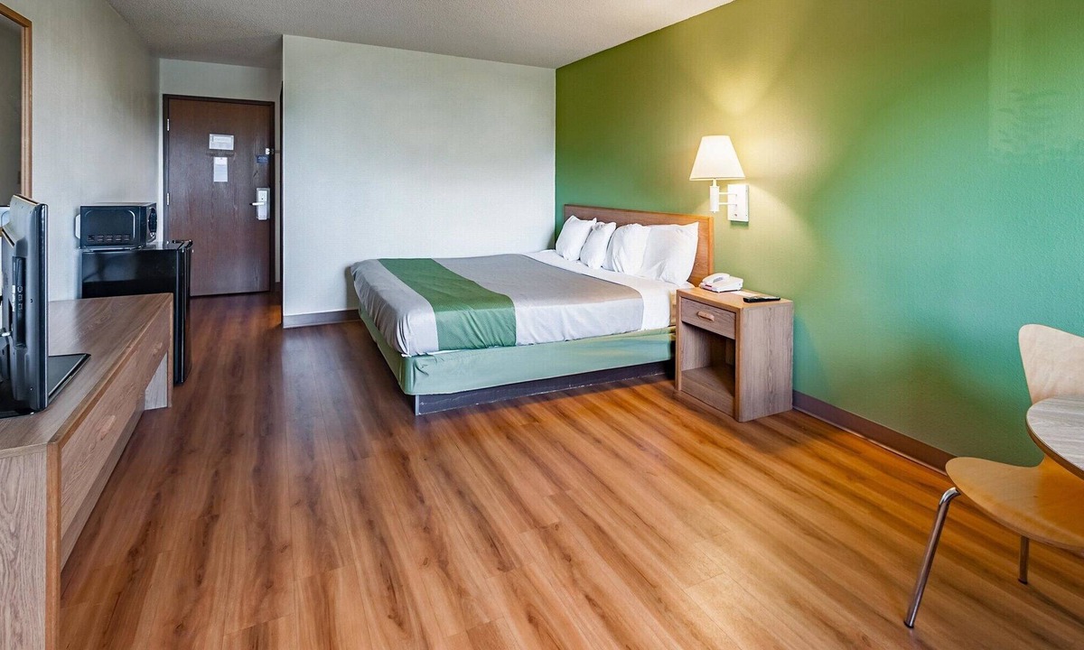 Sybertsville Hotel | Motel 6 Drums, PA
