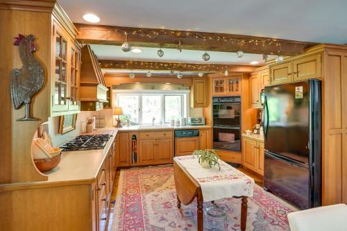 Hawley House | Mountain Biking Hub: 5 Mi to Berkshire East!