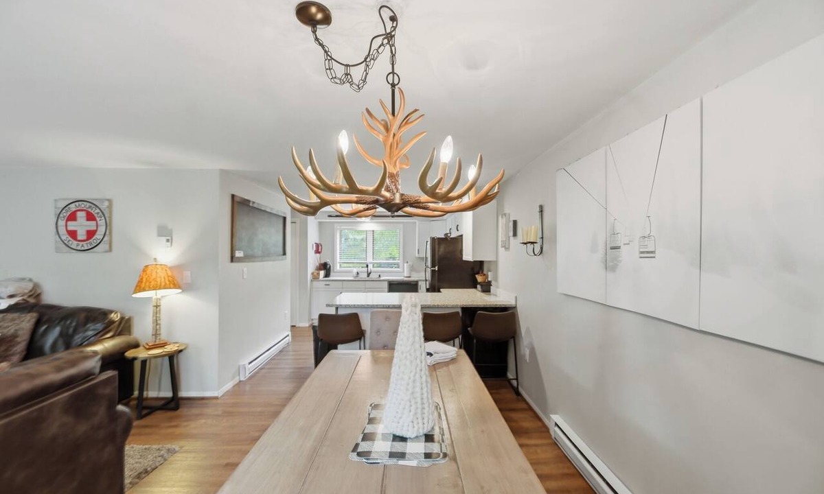 North Creek House | Mountain Townhome | Covered Heated Pool + Game Lounge | Hedges by AvantStay