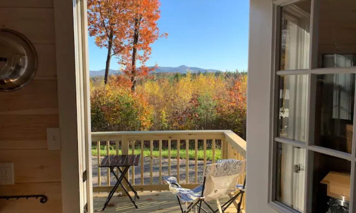 Tamworth Cottage | Mountainside Retreat! Pet Friendly! Great Views! Very Private.