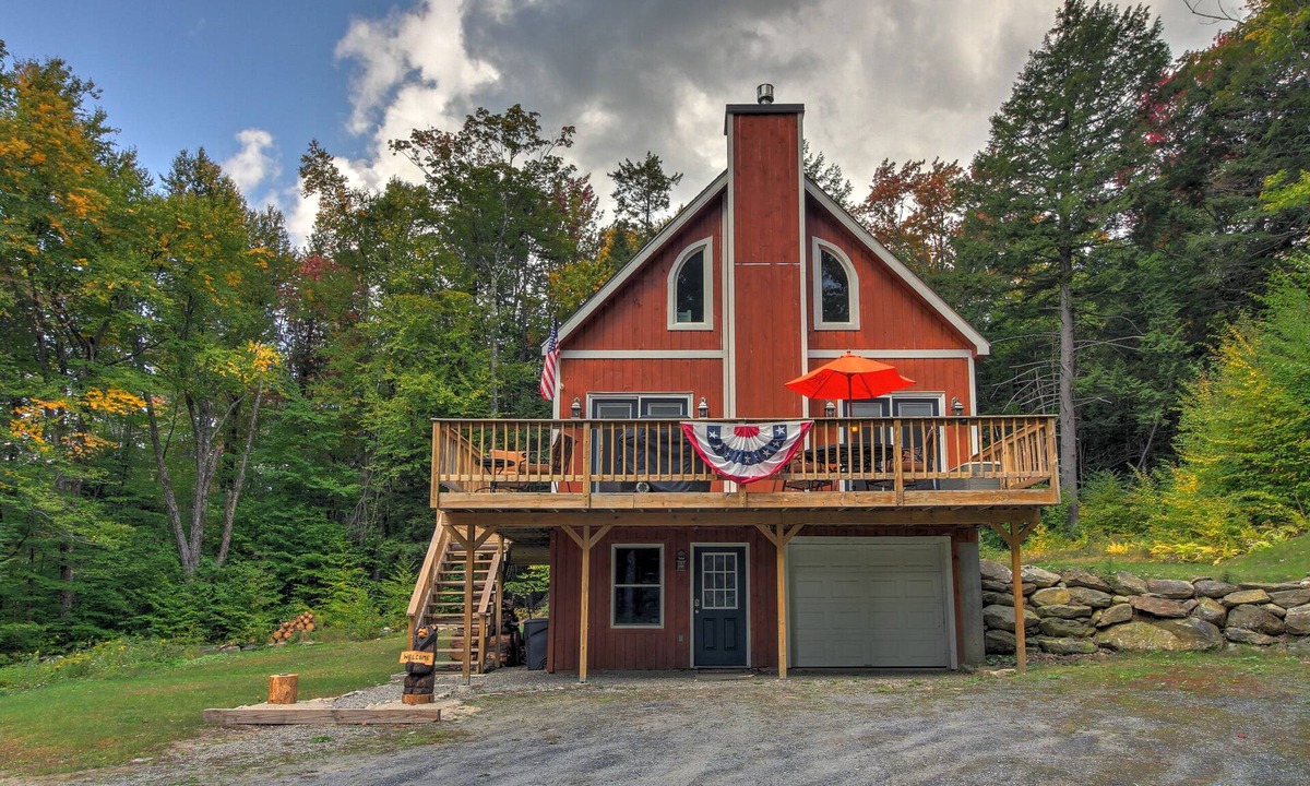 Wardsboro House | Mt. Snow Escape with Hot Tub & Fire Pit, Surrounded by Woods.