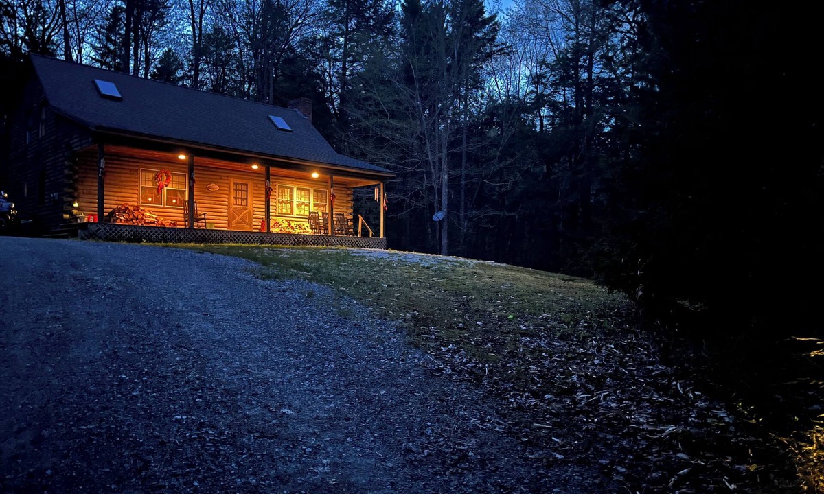 Stratton Cabin | Mt. Snow/Stratton Log Cabin in the Woods