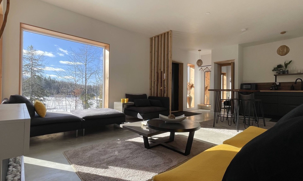 La Peche Apartment | Nature Eco Suite in Wakefield Quebec.