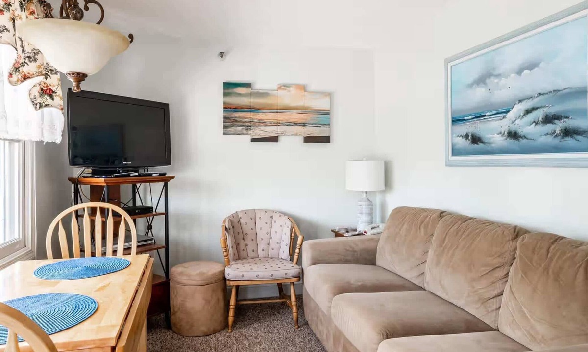 Wells Apartment | Nautical Mile Resort 1-Bedroom Efficiency Suite
