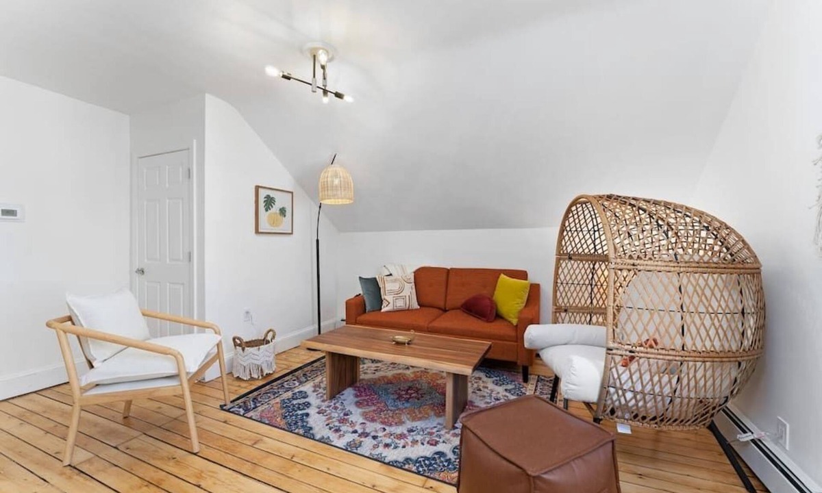 Providence Apartment | ★New 3BR APT★Modern & Satylish Stay for Groups!