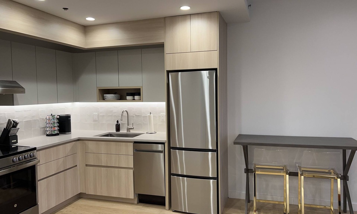 Crown Heights Apartment | NEW Beautiful Fully Furnished Studio Apt w/Balcony, W/D