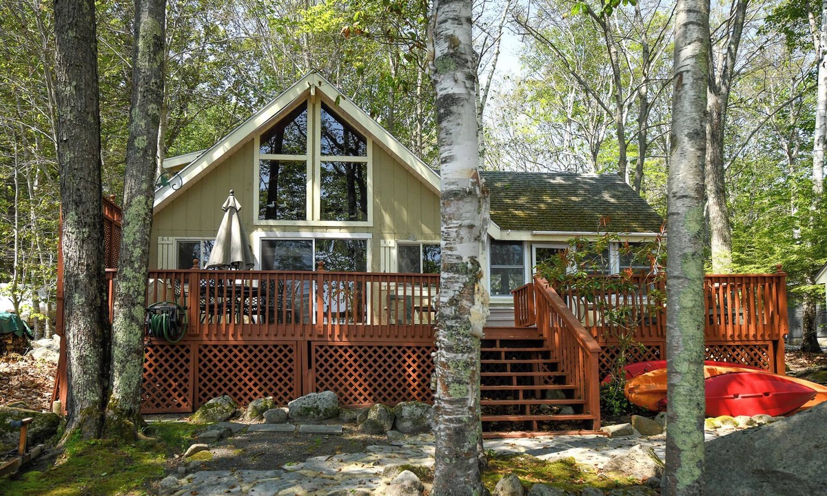 Standish Cottage | New for 2025! Frye Island Gem with Dock, Firepit, & Sandy Beach!