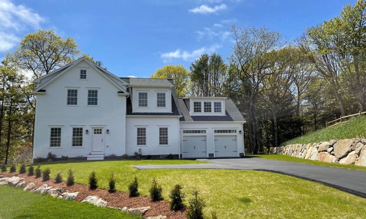 South Dennis House | New Home in the heart of South Dennis