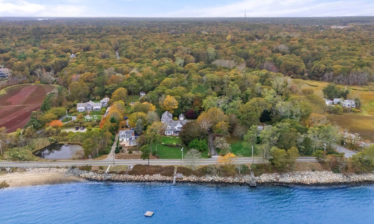 South Orleans House | NEW Luxury Waterfront – Firepit, Dock & Bay Views