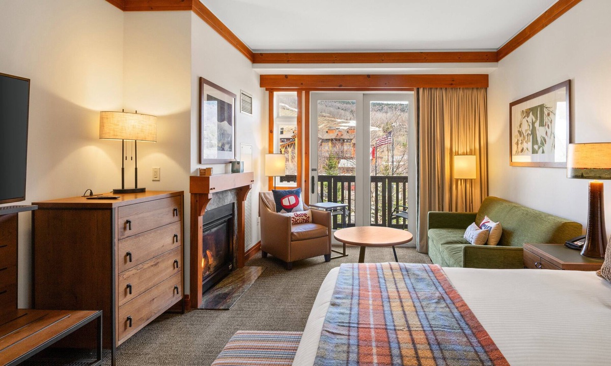 Stowe Area Condo | New! Studio Lodge At Spruce Peak | Ski In Ski Out | Great Views @ The Stowe Mountain Resort