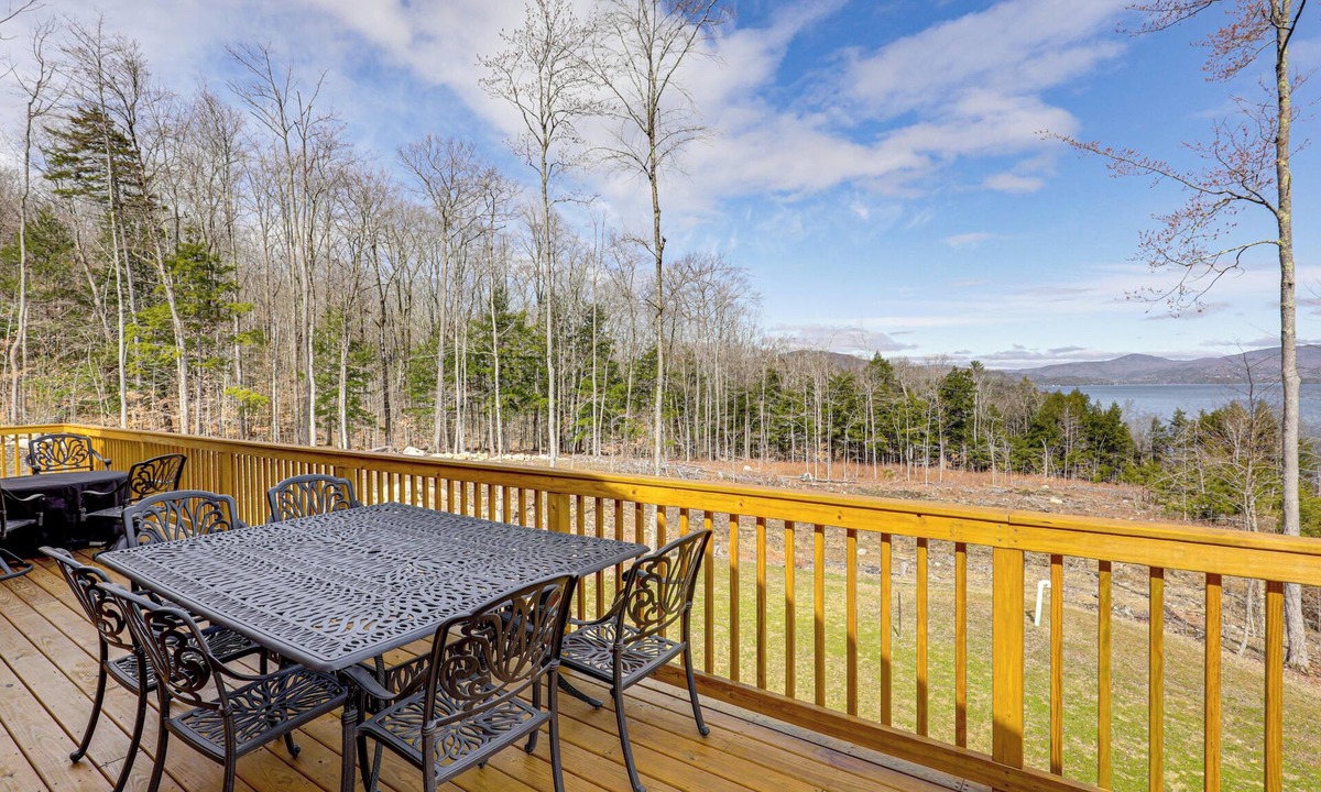 Bristol Cabin | Newfound Lake Getaway: Cabin w/Deck, Fire Pit