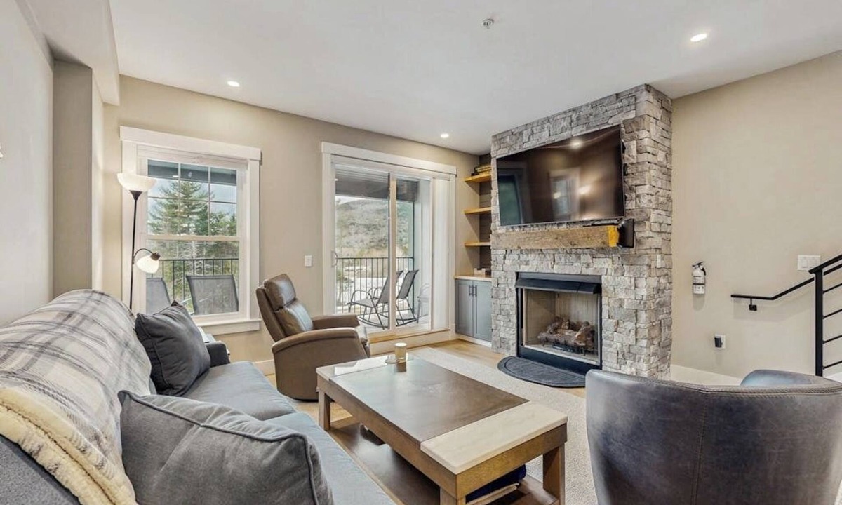 Waterville Valley House | Newly built townhouse w/amazing view of town center: hiking, golfing & skiing