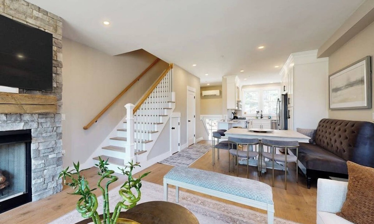 Waterville Valley House | Newly built townhouse steps from downtown, tubing, cross country skiing & golf