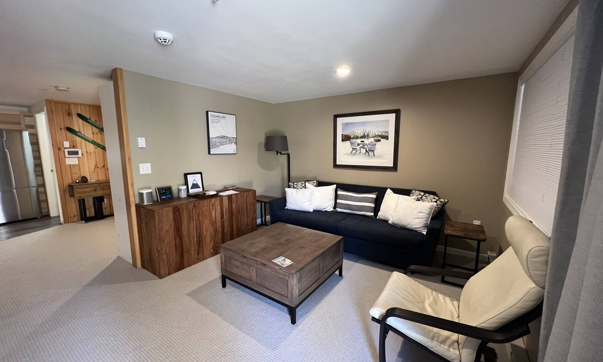 Carrabassett Valley Apartment | Newly Renovated Studio just steps from the Sawduster lift!