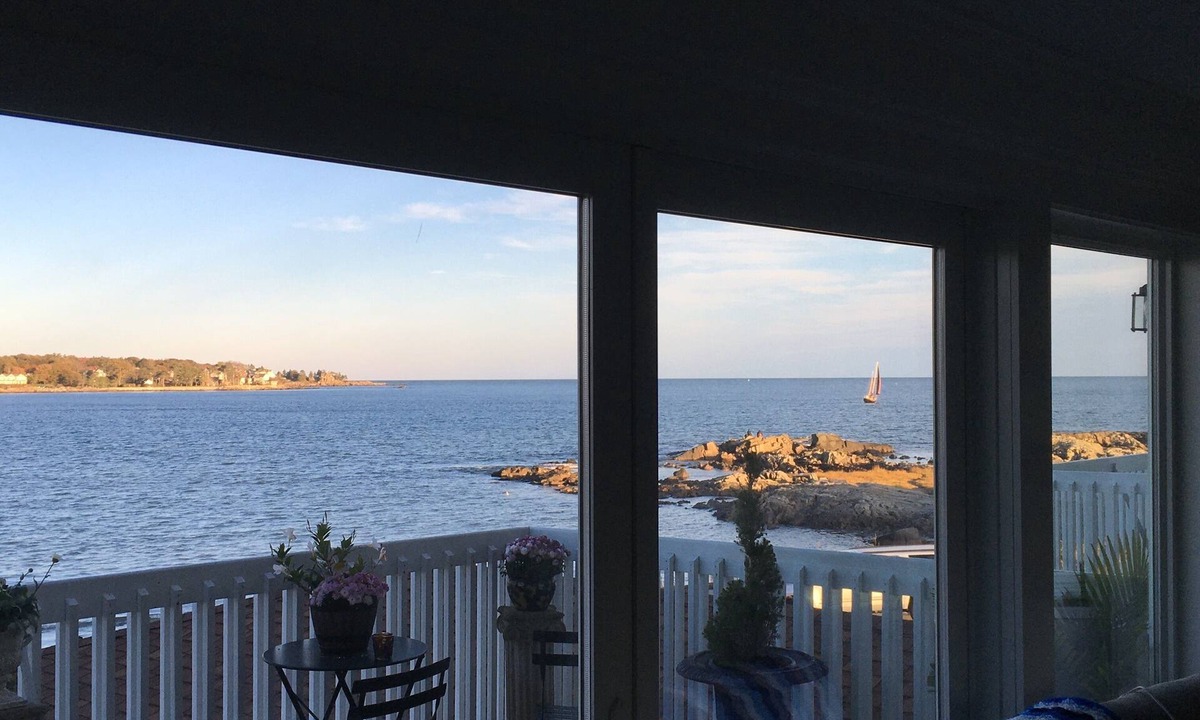 Kennebunk Condo | Newly Renovated Beachfront Condo