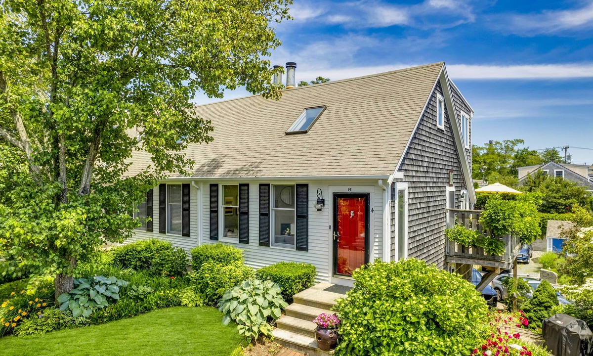 Provincetown House | Newly Renovated Townhome in West End by Perry's - Sleeps 4