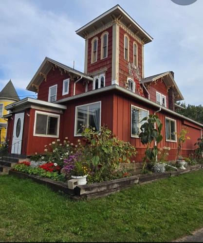 Lockport Bed & Breakfast | Niagara Historic Inn