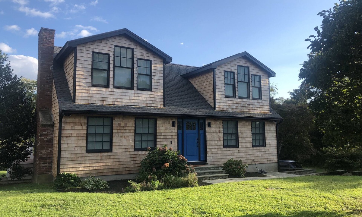 Tiverton House | Nonquit Cottage by Sakonnet Farm & Stays