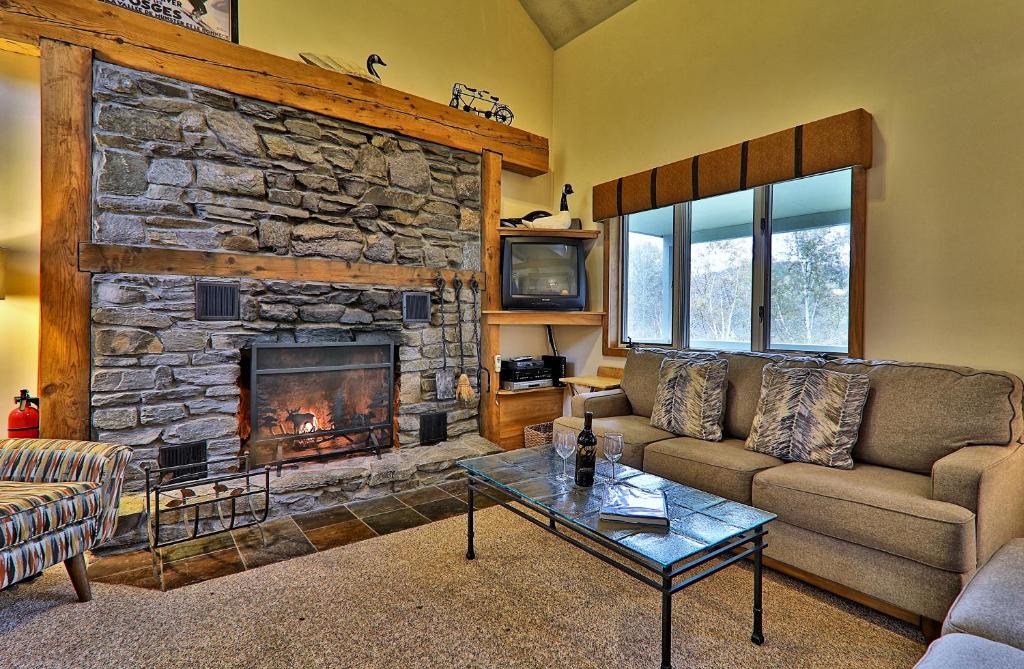 Killington House | Northbrook Townhouse #2