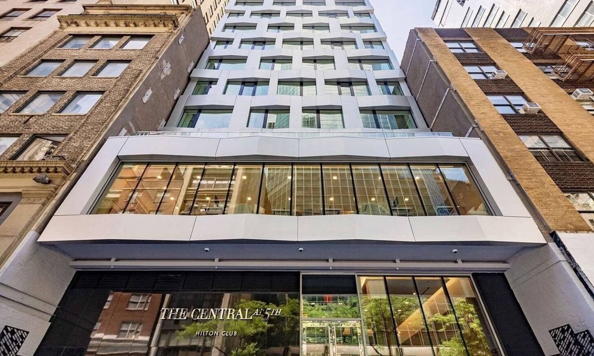 Midtown East Resort | NYC | 5th Ave Location | Central Park | Studio Penthouse
