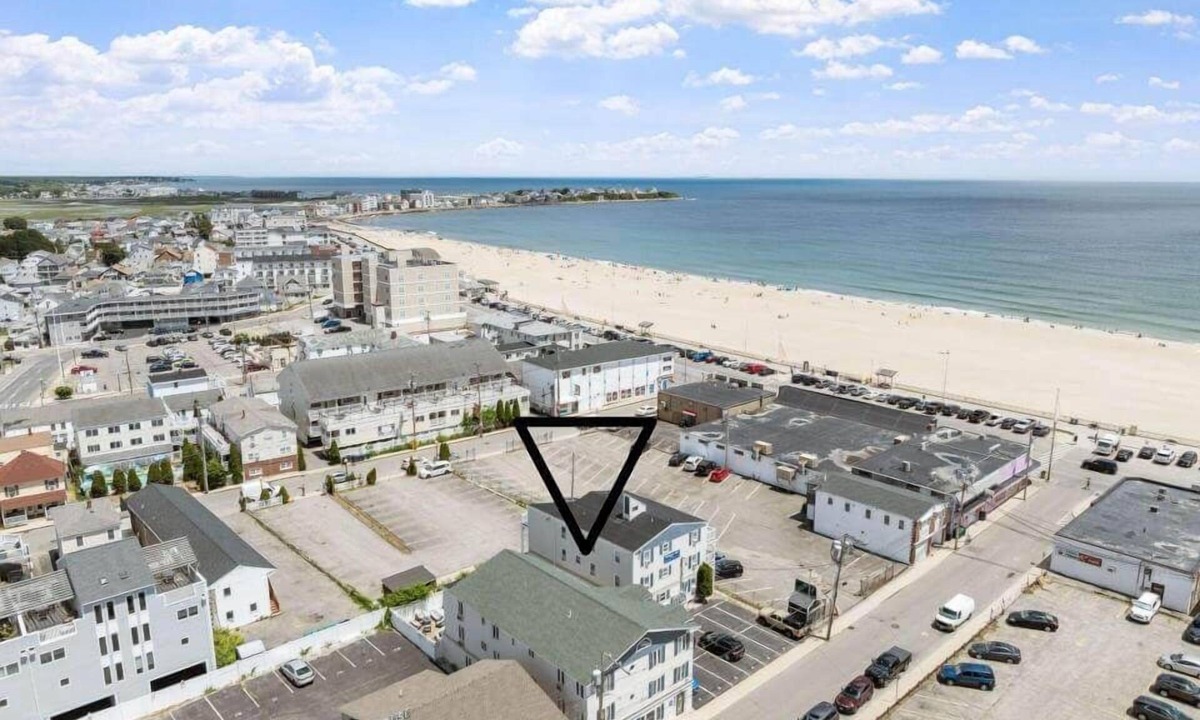 Hampton Condo | Ocean Air Suites 300 Feet from Beach, Strip