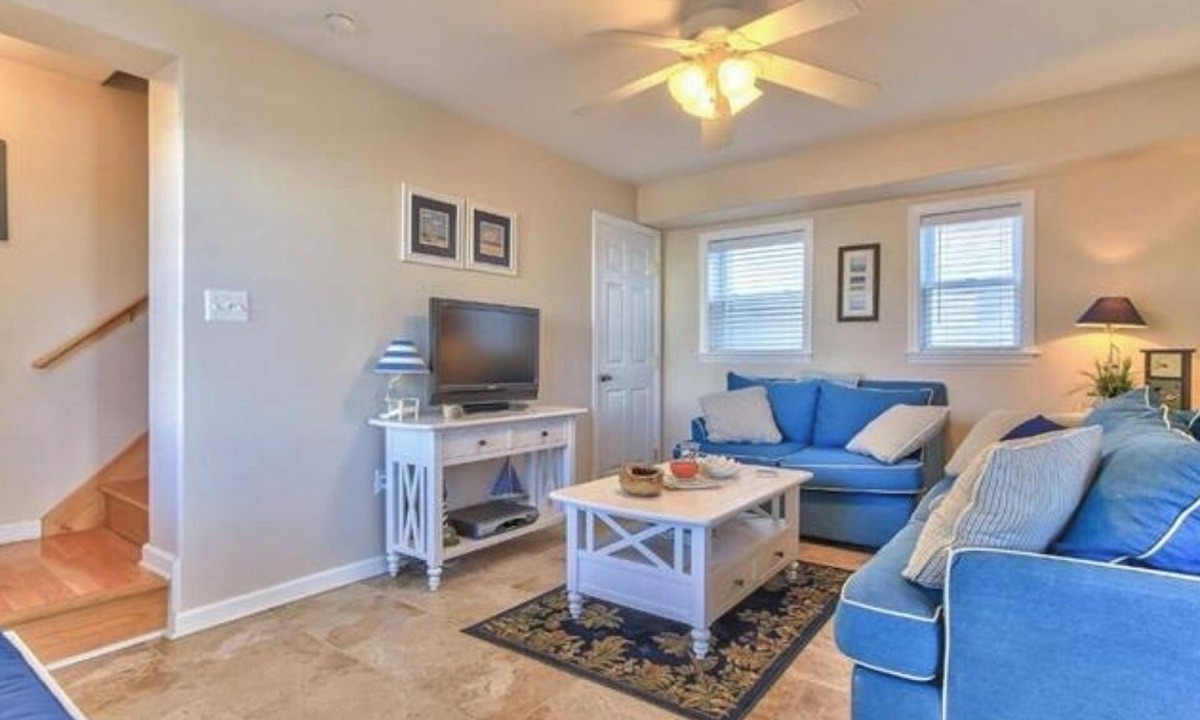 Ship Bottom Condo | Ocean side, 2 Floor Condo, 3rd from the Beach with a fenced in Patio!
