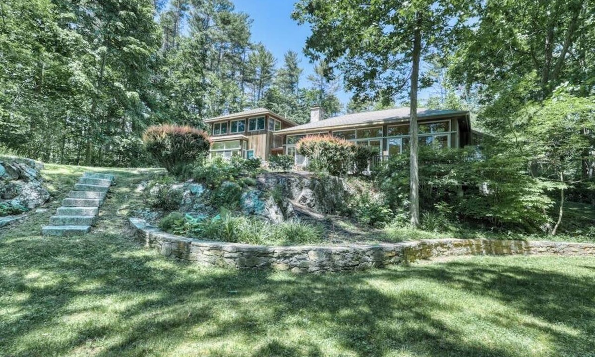 Kittery Point House | Ocean-view home with EV charger - steps from Seapoint Beach