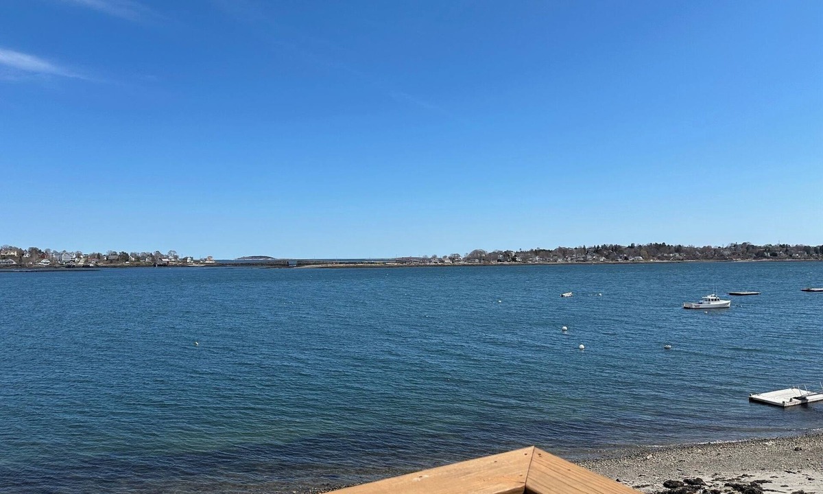 Mid-Coast and Islands Cottage | Oceanfront Escape: Deck & Granite Steps to Shore
