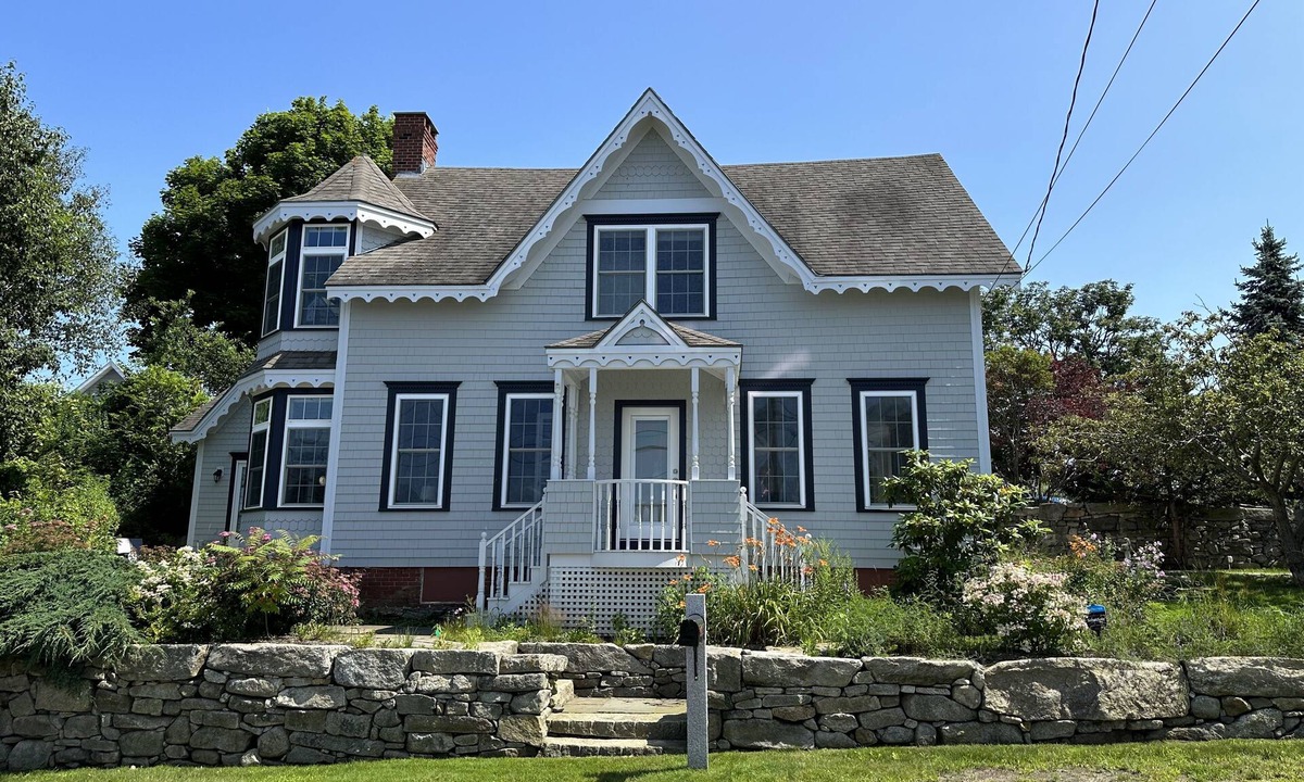 Mid-Coast and Islands House | Oceanview 4BR Home Near Beaches | A/C