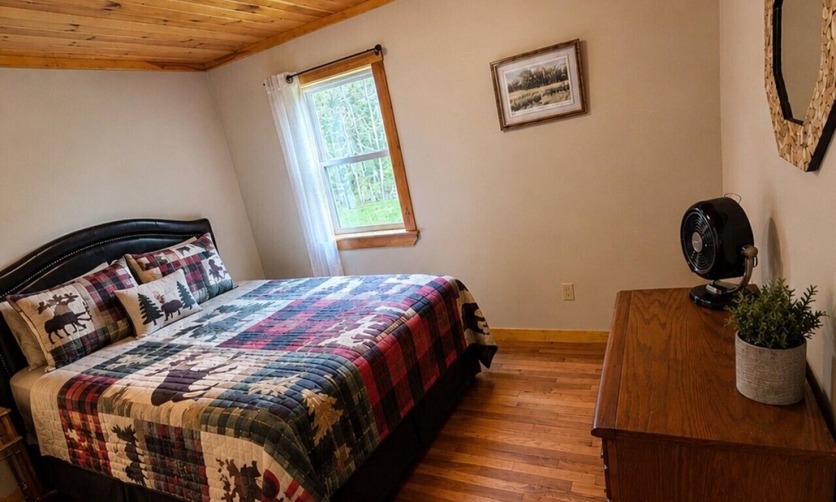 Freedom House | Once Upon a Time — A Peaceful Maine Escape