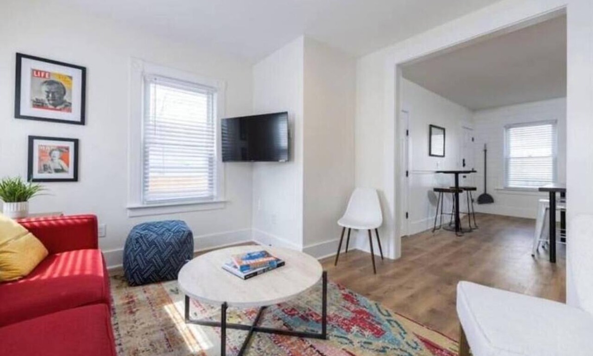 Mystic Apartment | Open Plan Mystic Center, Big 2BR w/Parking