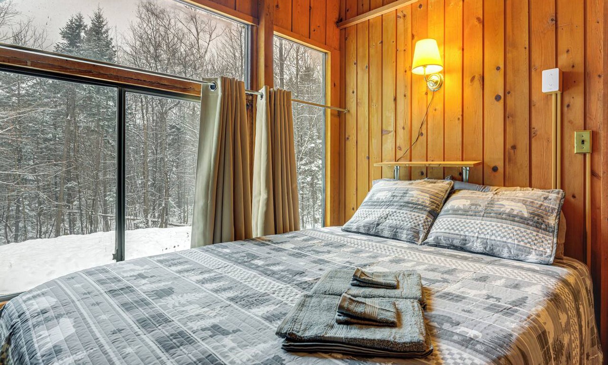 West Dover Cottage | Outdoor Adventure Hub! Family Home in West Dover