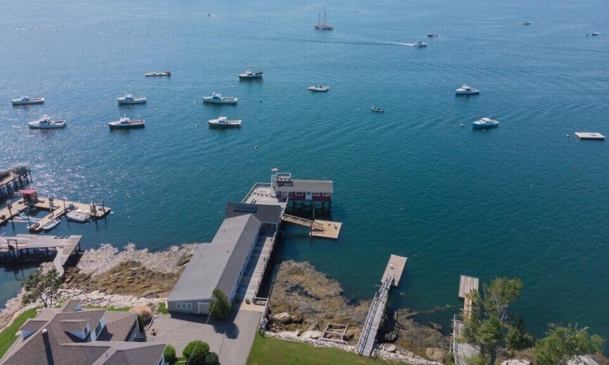 Boothbay Harbor House | Over the Water Home