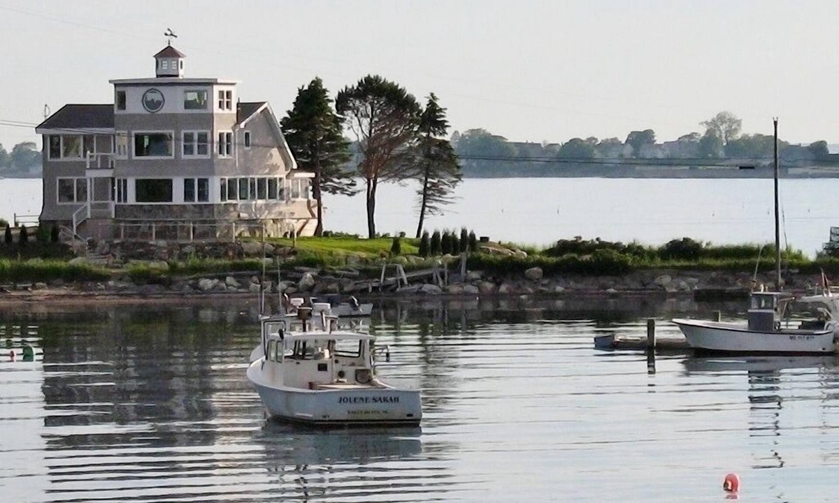 Mid-Coast and Islands House | Panoramic Oceanfront Views Of Garrison Cove, Wills Gut And Casco Bay