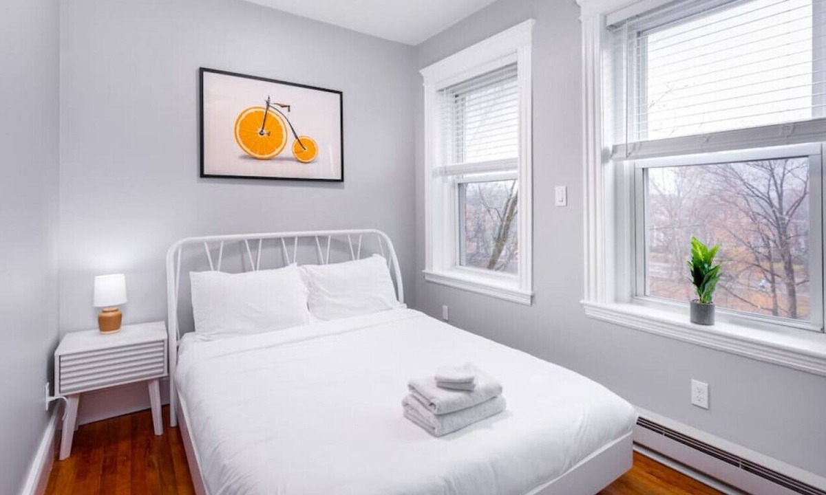Fenway–Kenmore Apartment | Park42-0/1 · Cozy Central Fenway Studio