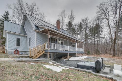 Cavendish House | Peaceful Cavendish Retreat w/Hot Tub & Fireplace!