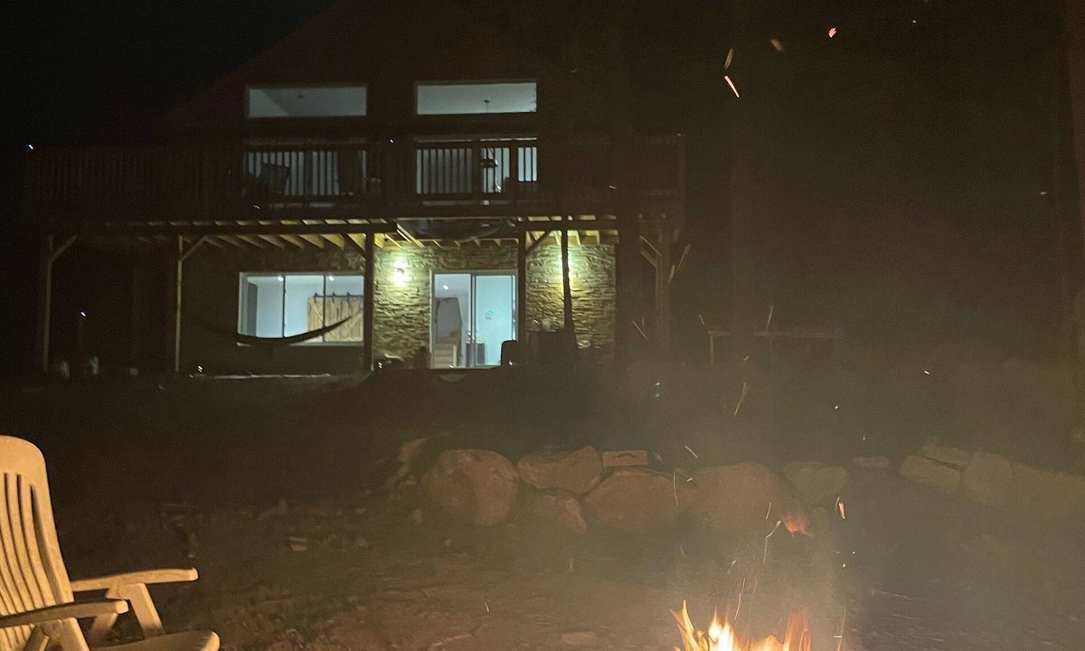 Amherst Ski Chalet | Peaceful place ❤️Perfect spot to relax and have great time