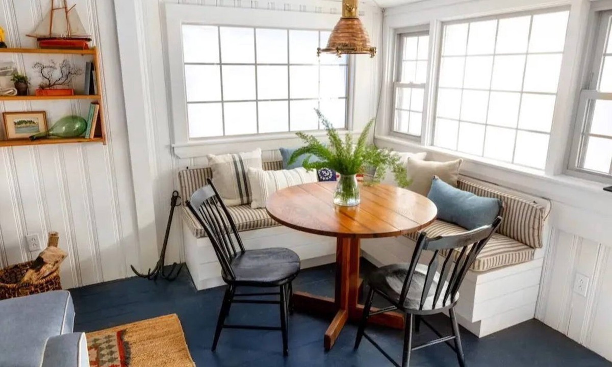 Boothbay Harbor Cabin | Pelican Cottage | 2 BR + Waterfront Porch