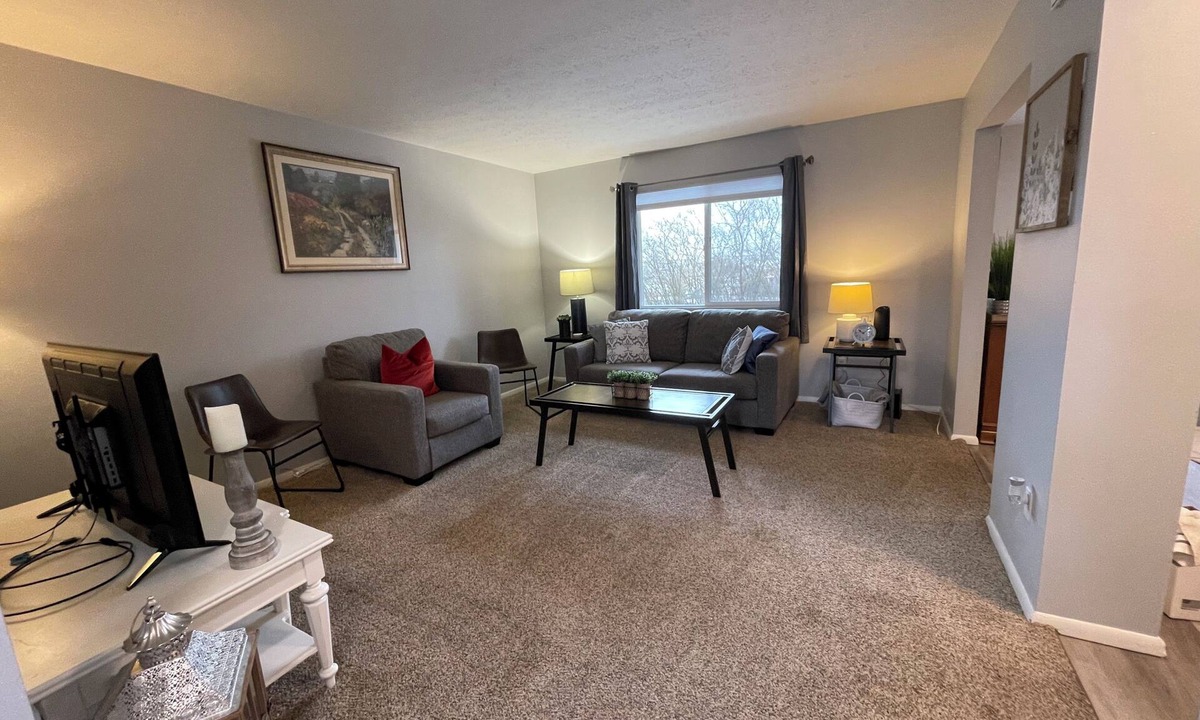 West Henrietta House | Perfect for Extended Stay Golf, Walk Trails, Quiet