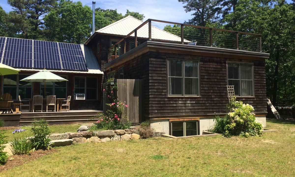 West Tisbury House | Perfect For Family Vacation! 5 Bedroom: 3 1/2 baths