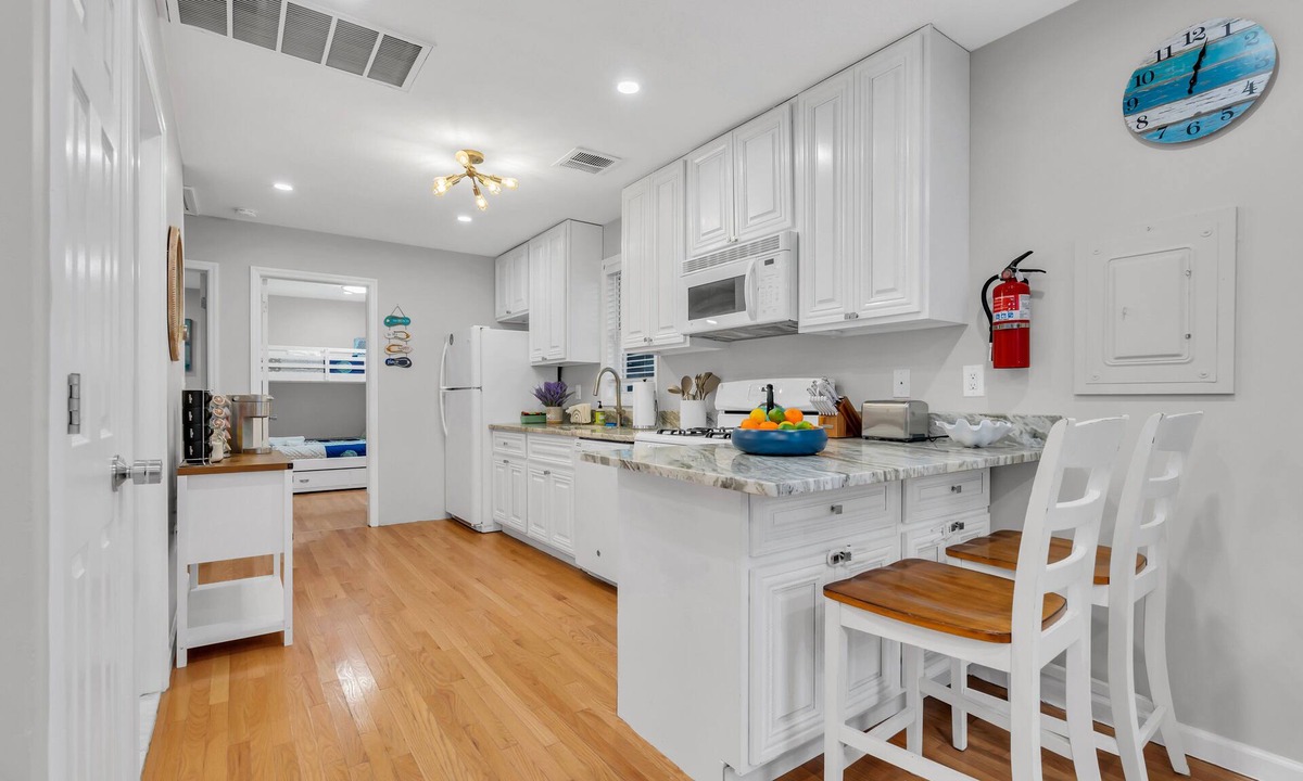 Seaside Heights House | Pet Friendly | Fire Pit | Linens + Towels | Coffee