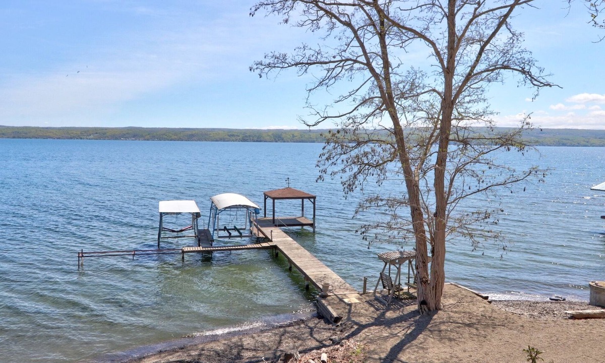 Town of Milo House | Pet friendly lake house with 7 bedrooms 3 masters, movie theatre, and game room!