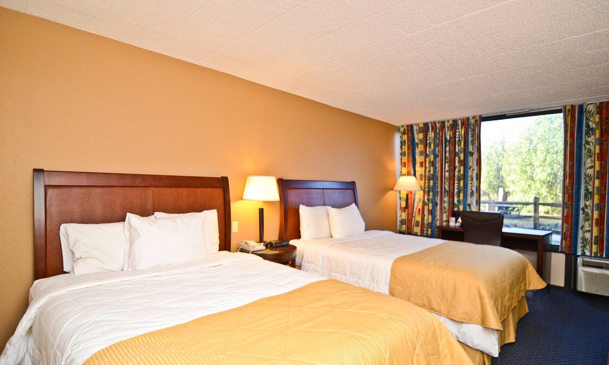 White Haven Hotel | Pocono Resort Conference Center - POCONO MOUNTAINS