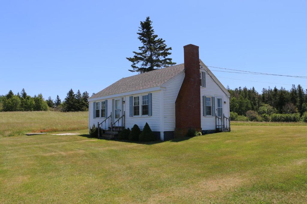 Deer Isle House | Point Field