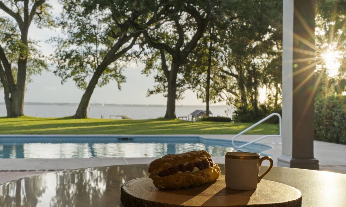 Southside House | Pool, Riverfront, Theater, Views of Blue Angels
