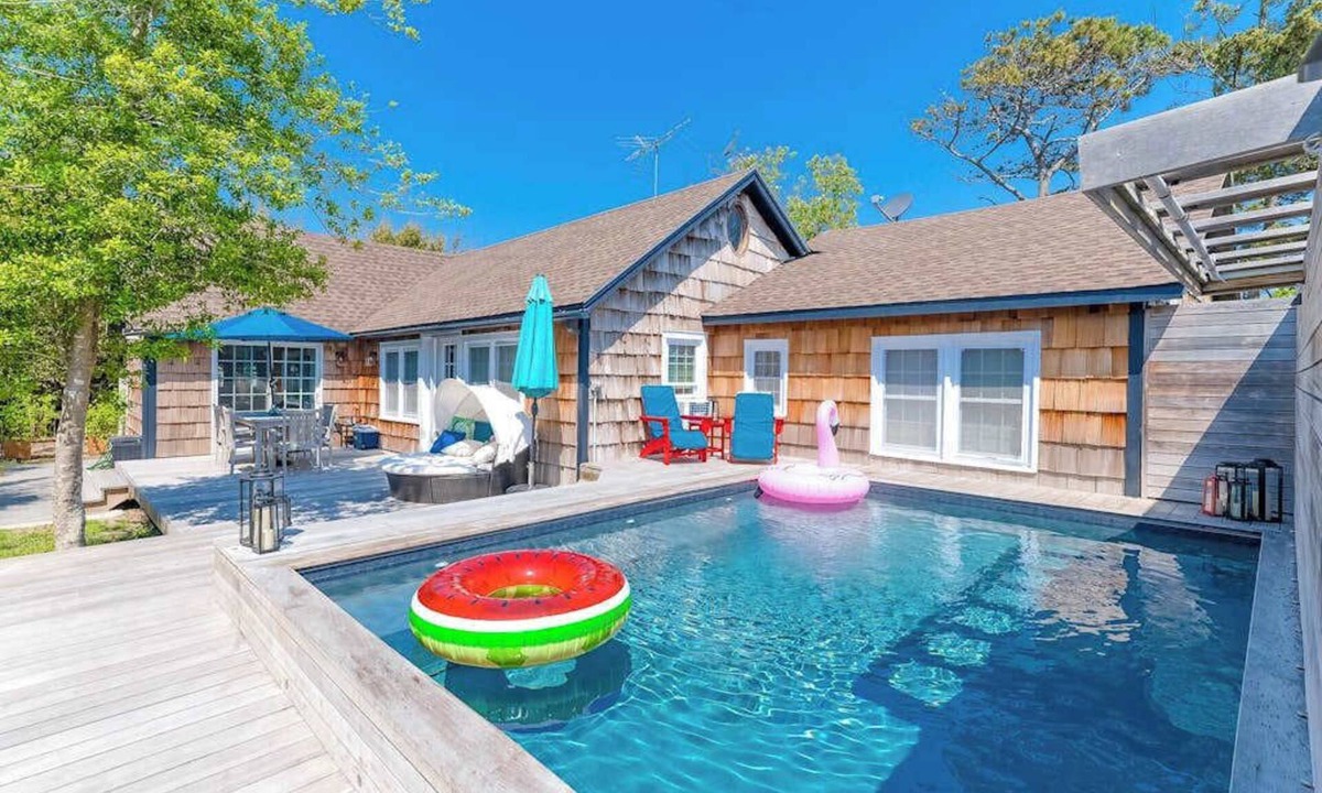 Ocean Bay Park House | Poolside Oasis in Ocean Bay
