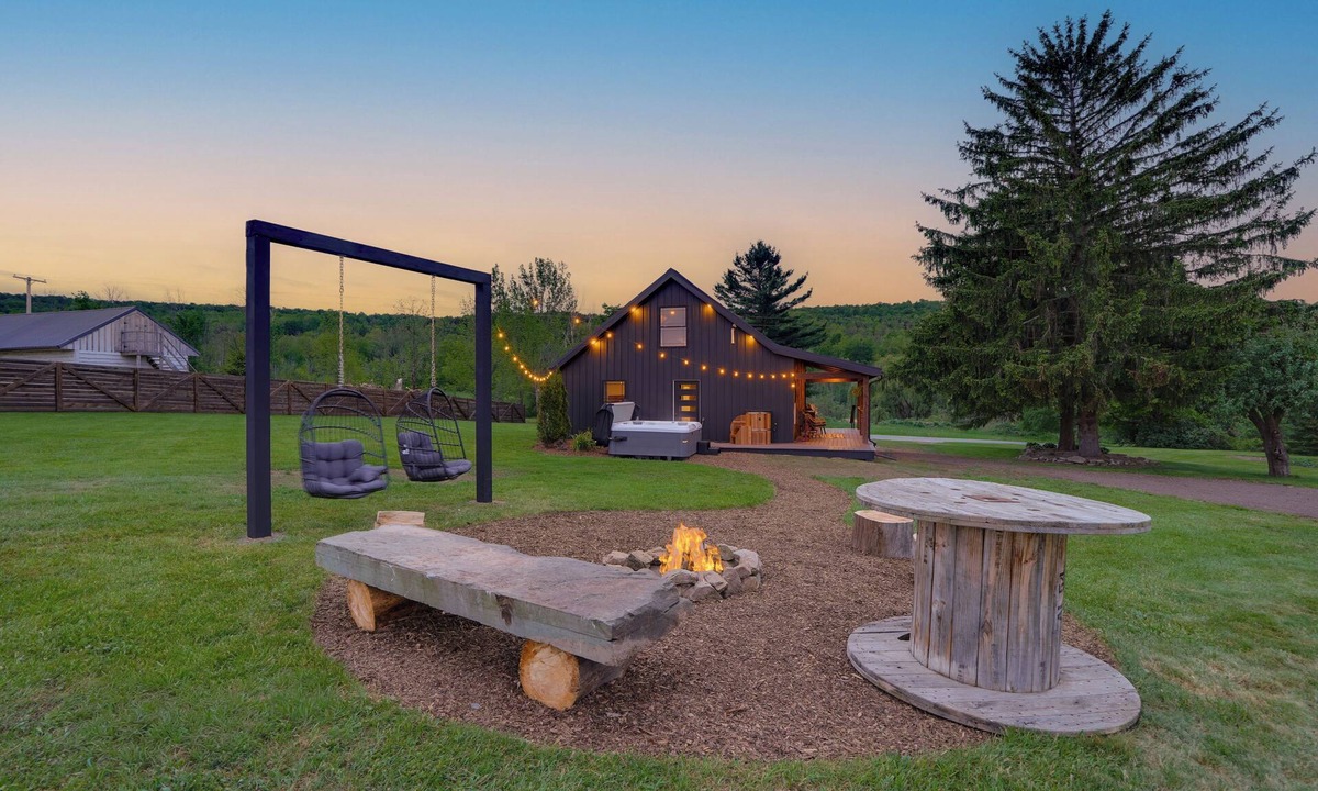 Sprout Brook House | Porchlight Pines | Hot Tub + Cold Plunge