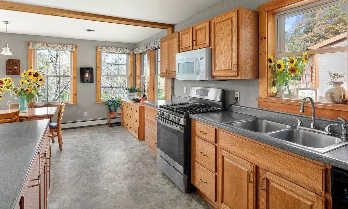 Waterbury Center House | Private 3-Bedroom Home in Perfect Location!