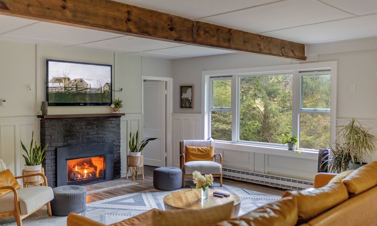 Shandaken Cabin | Private Catskills Retreat: Pool, Hot Tub & Fire Pit