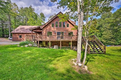 Chester House | Private Chester Home w/Deck, Mins to Skiing!